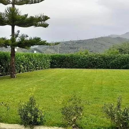 Holiday home Casa Maremonti Immersa Nel Verde Vicino Cefalu *